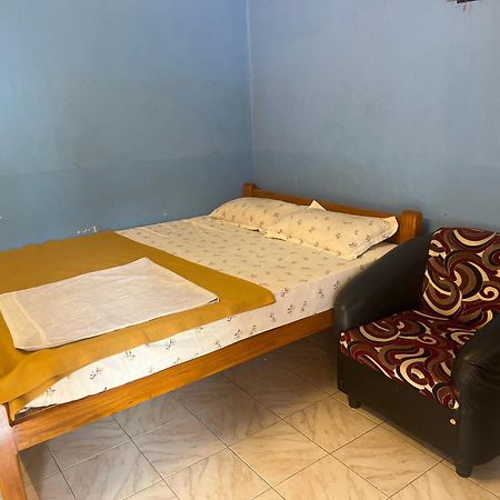 Hotel Madhura Белгаум Екстериор снимка